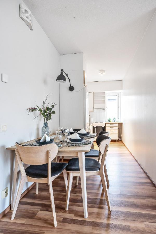 Apartment Sleepwell Tiili With Private Sauna And Parking Turku Bagian luar foto