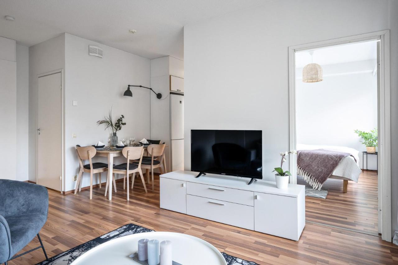 Apartment Sleepwell Tiili With Private Sauna And Parking Turku Bagian luar foto