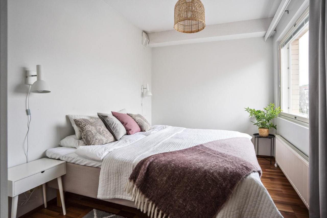 Apartment Sleepwell Tiili With Private Sauna And Parking Turku Bagian luar foto
